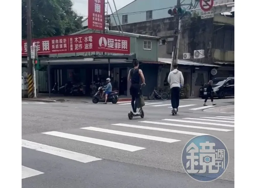 照片取自鏡週刊